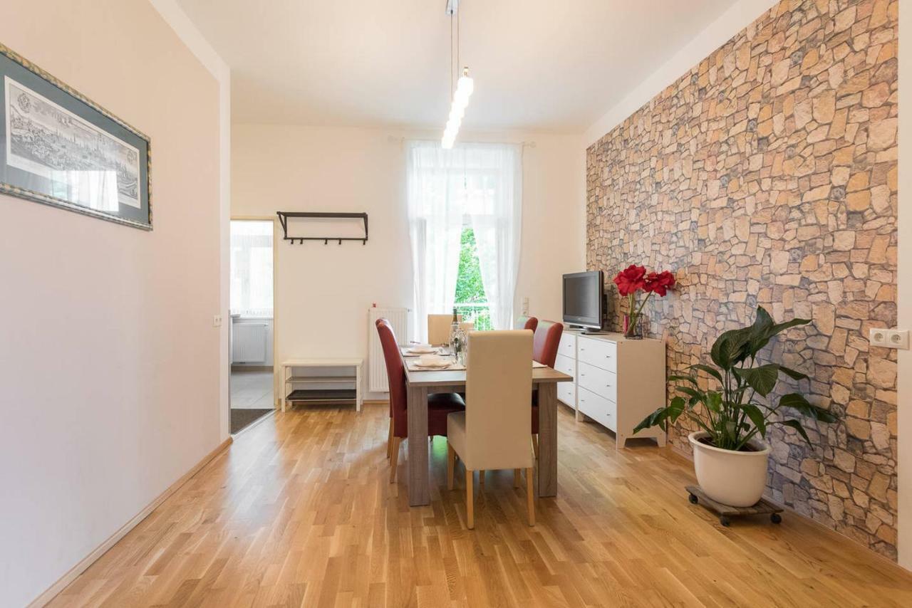Spacious Vienna Central Station Residence Eksteriør billede