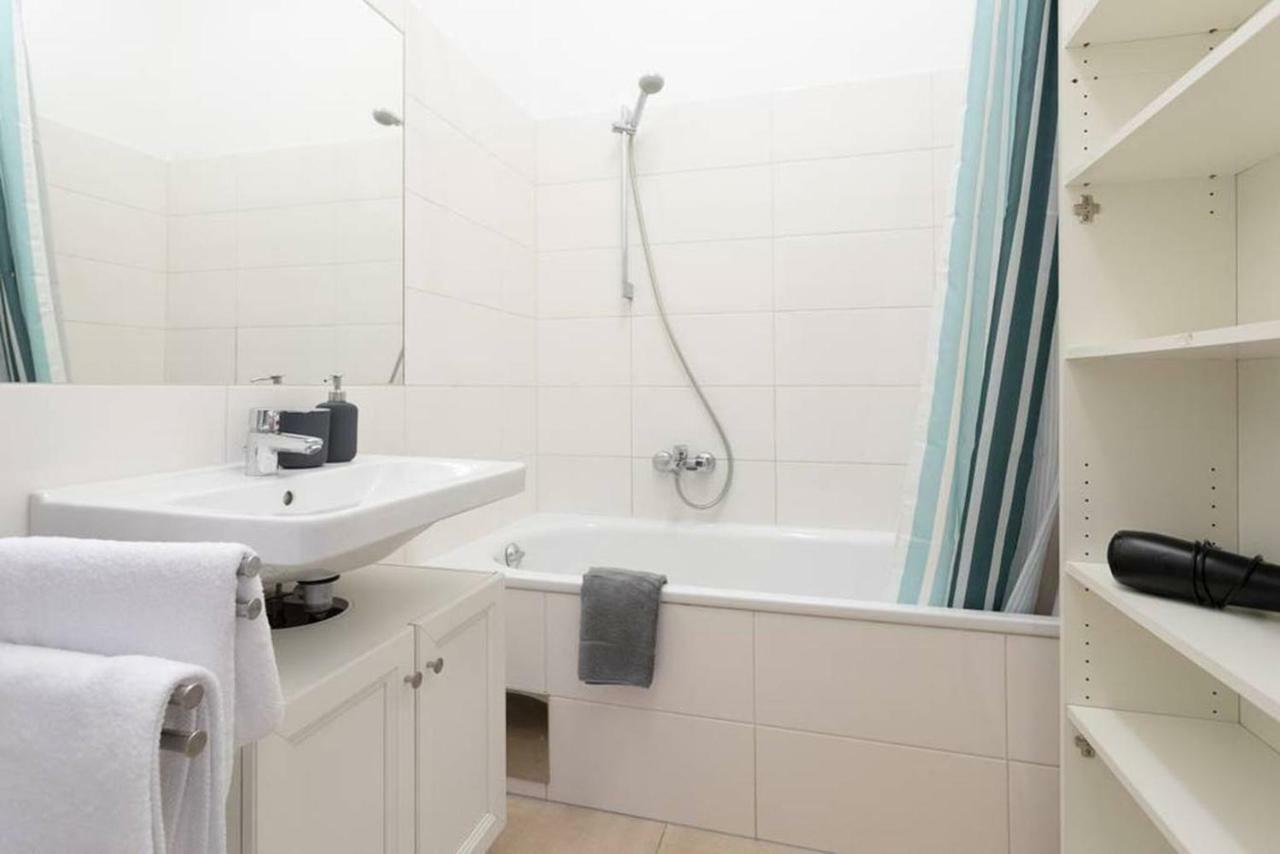 Spacious Vienna Central Station Residence Eksteriør billede