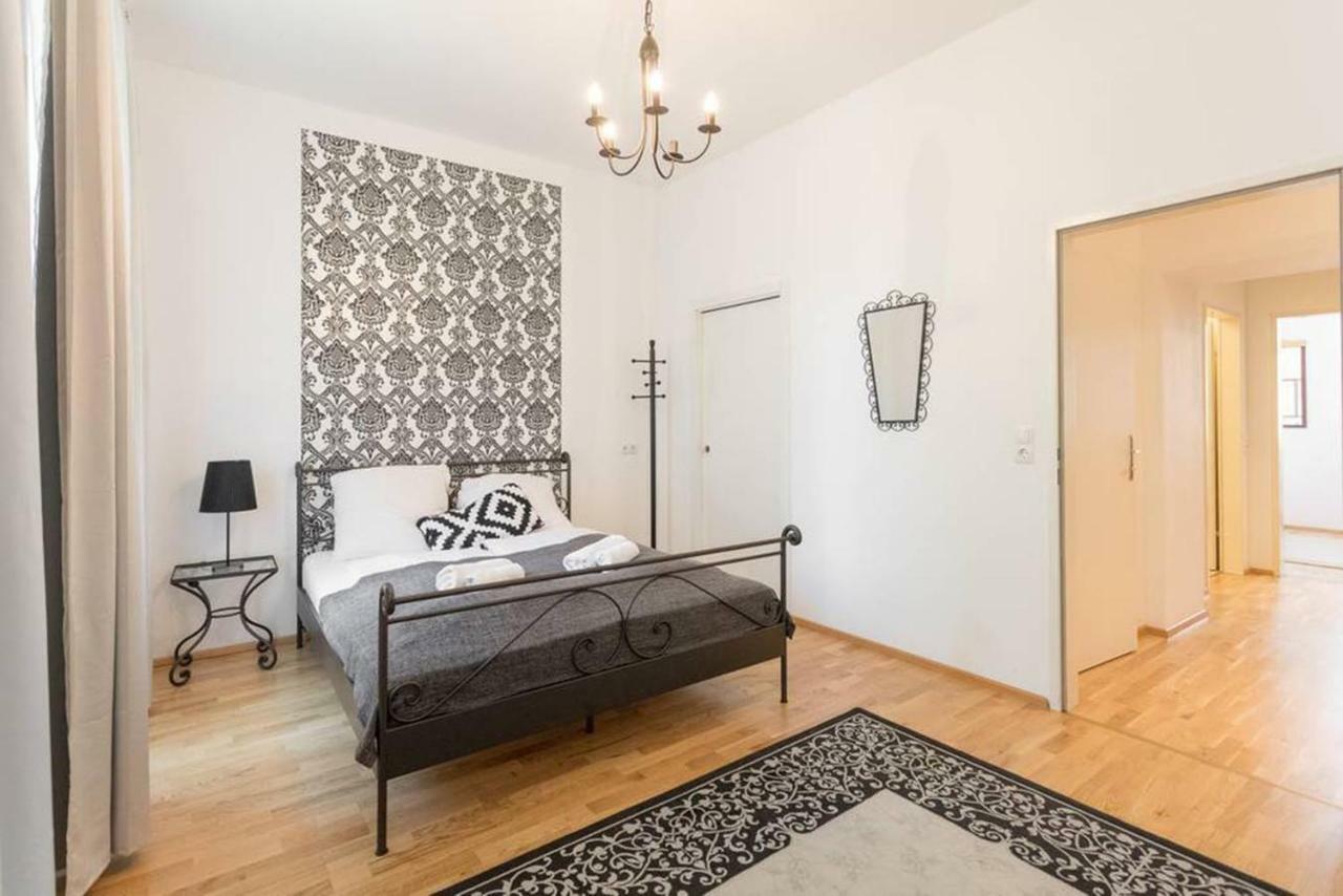 Spacious Vienna Central Station Residence Eksteriør billede
